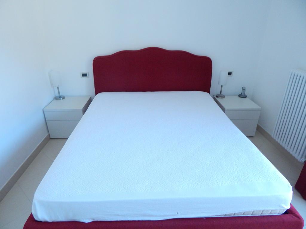 Residence La Perla Finale Ligure Ruang foto