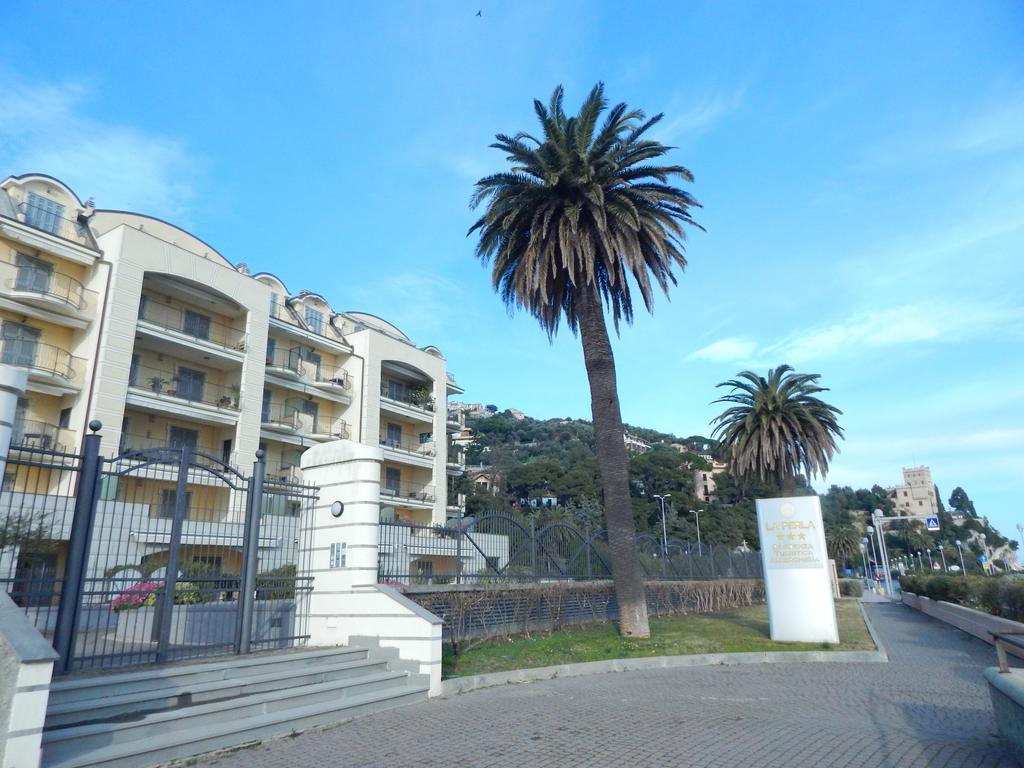 Residence La Perla Finale Ligure Bagian luar foto