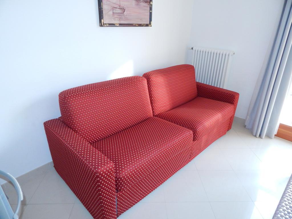 Residence La Perla Finale Ligure Ruang foto
